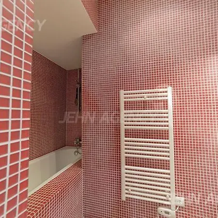 75011 Апартаменты